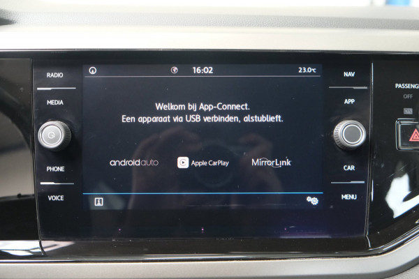 Volkswagen Polo 1.0 TSI Comfortline - N.A.P. Airco, Cruise, PDC, Navi, Carplay.