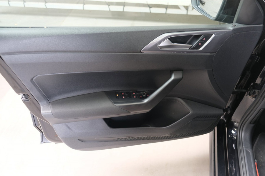 Volkswagen Polo 1.0 TSI Highline Business R-Line - N.A.P. Airco, Cruise, Carplay, Navi, PDC.