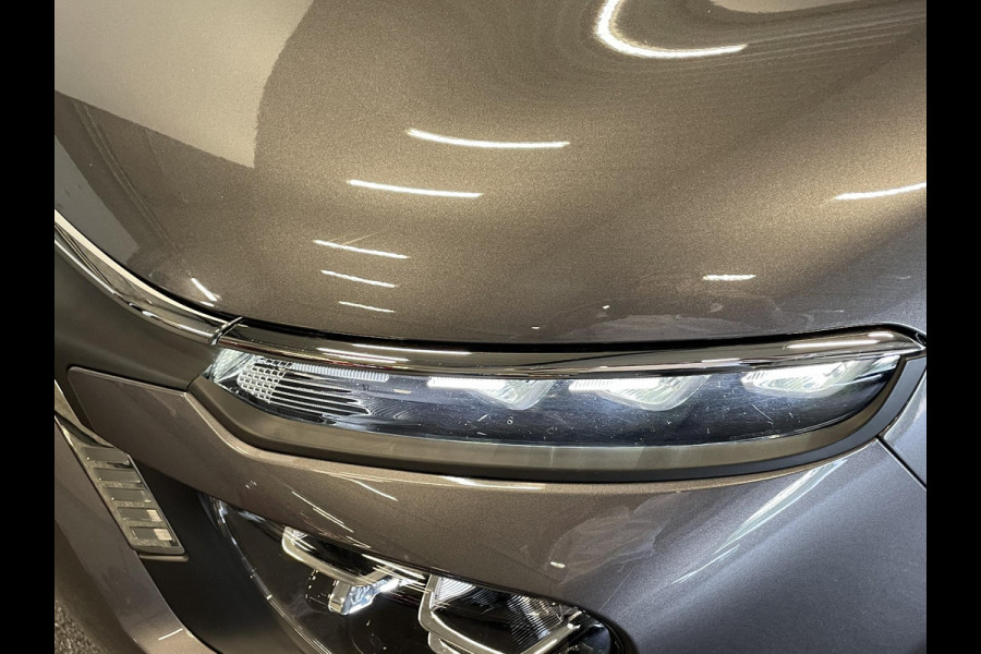 Citroën C3 1.2 PureTech 110pk Automaat Max Airco Navigatie Apple Carplay / Android Auto Parksensoren Lichtmetalen Velgen