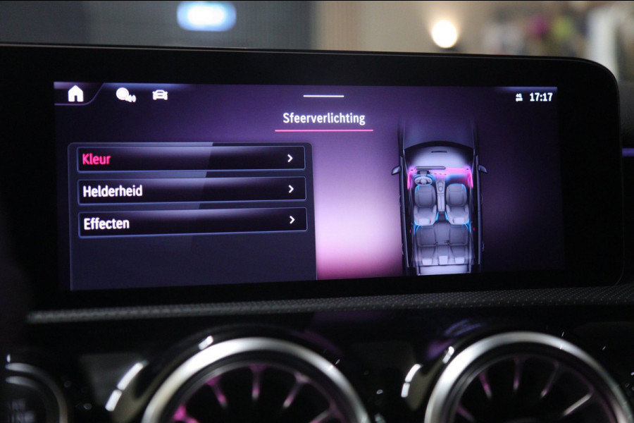 Mercedes-Benz A-Klasse 250 e PANO/CARPLAY/STOELVER/SFEER/STOELVER/VOL