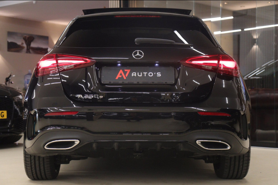 Mercedes-Benz A-Klasse 250 e PANO/CARPLAY/STOELVER/SFEER/STOELVER/VOL