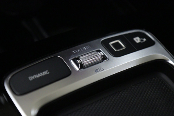 Mercedes-Benz A-Klasse 250 e PANO/CARPLAY/STOELVER/SFEER/STOELVER/VOL