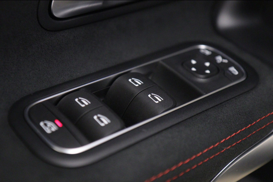 Mercedes-Benz A-Klasse 250 e PANO/CARPLAY/STOELVER/SFEER/STOELVER/VOL