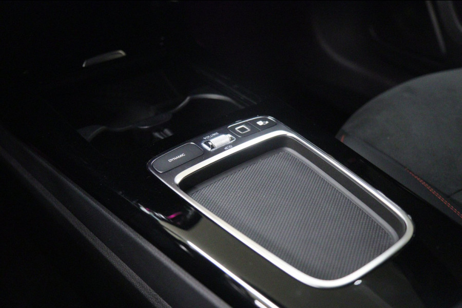 Mercedes-Benz A-Klasse 250 e PANO/CARPLAY/STOELVER/SFEER/STOELVER/VOL