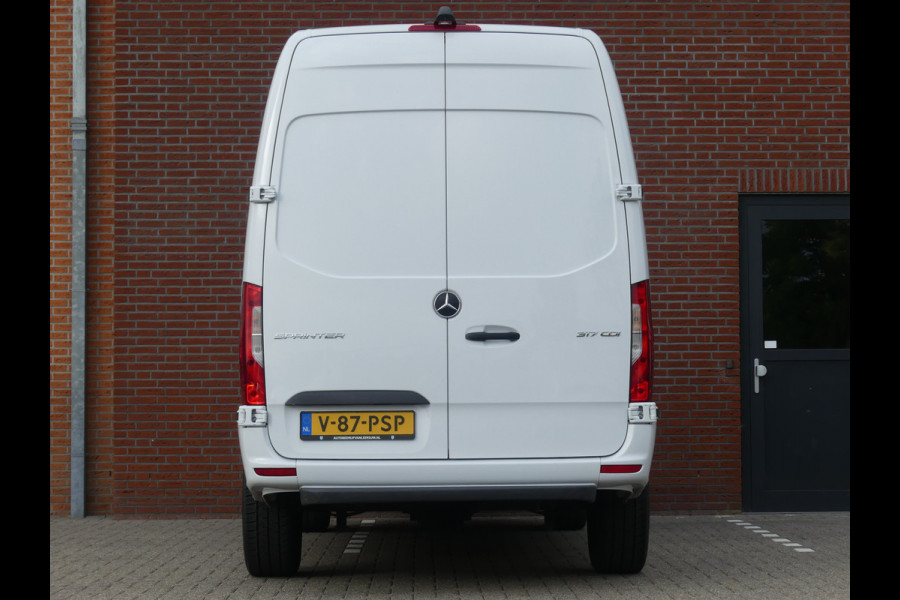 Mercedes-Benz Sprinter 317 CDI L2H2 Navigatie/Camera/Nieuw model