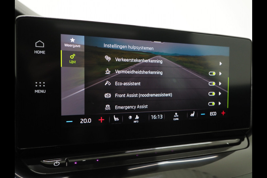 Škoda Octavia Combi 1.4 TSI iV PHEV | Panoramadak | HUD | Camera | Sfeerlicht | Keyless | Adaptive Cruise | Memory