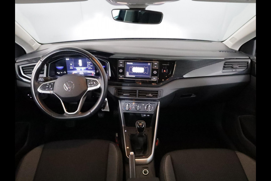 Volkswagen Polo 1.0 TSI Go 95 pk | Navigatie via App | Parkeersensoren | Adaptieve cruise control | LED koplampen | Apple Carplay/Android Auto |