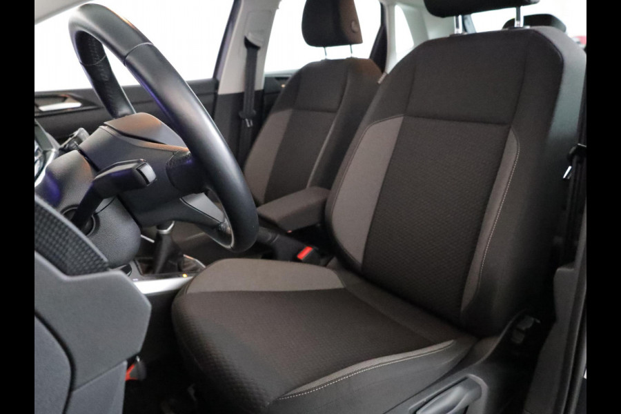 Volkswagen Polo 1.0 TSI Go 95 pk | Navigatie via App | Parkeersensoren | Adaptieve cruise control | LED koplampen | Apple Carplay/Android Auto |