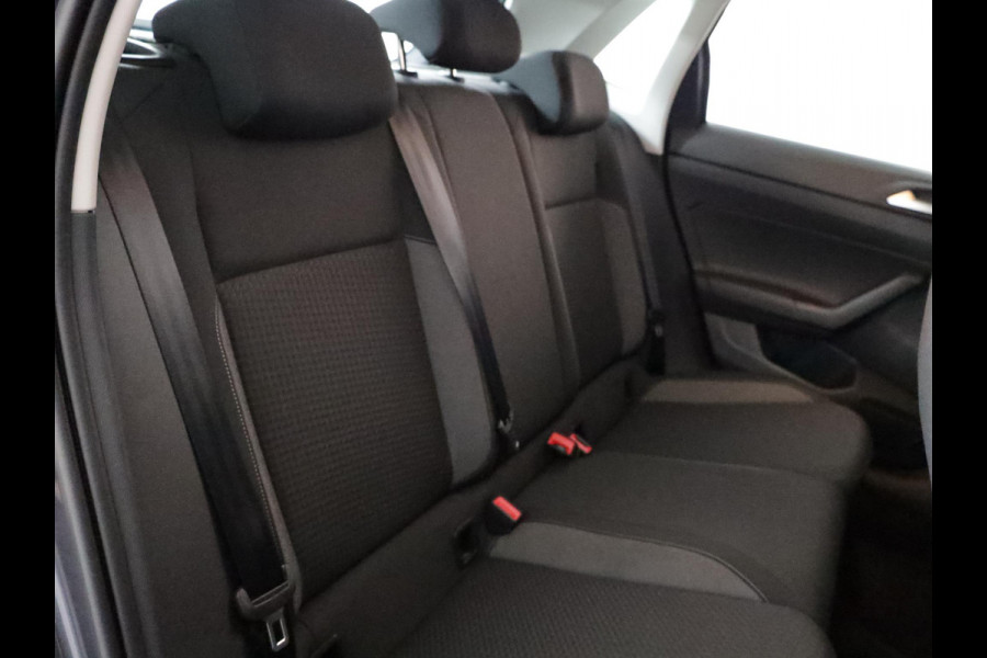 Volkswagen Polo 1.0 TSI Go 95 pk | Navigatie via App | Parkeersensoren | Adaptieve cruise control | LED koplampen | Apple Carplay/Android Auto |