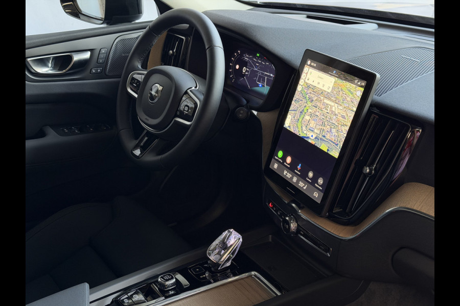 Volvo XC60 2.0 T6 Plug-in hybrid AWD Plus Bright