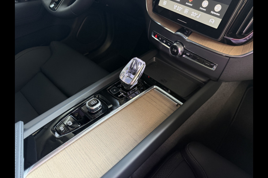 Volvo XC60 2.0 T6 Plug-in hybrid AWD Plus Bright