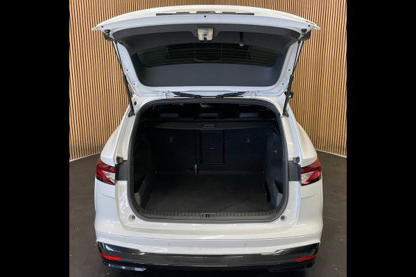Škoda ENYAQ iV 80 Sportline|91% SOH|BLACK&WHITE EDITION|ACC|APPLE CARPLAY|CAMERA|STOEL+STUURVERW|NAVI|NAP|NL|INCL.BTW|1e EIGENAAR|