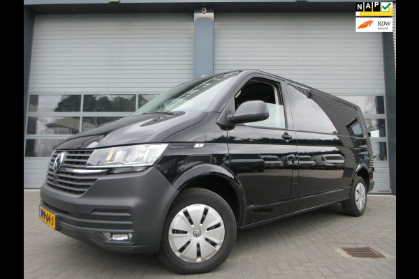 Volkswagen Transporter 2.0 TDI L2, Met Airco, Navigatie, Apple CarPlay, PDC, Trekhaak.