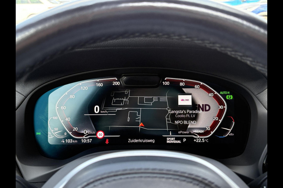 BMW iX3 High Executive 80 kWh | VOL! | 98,9% SOH | Panoramadak | Harmon Kardon | 360 Camera | Leder |