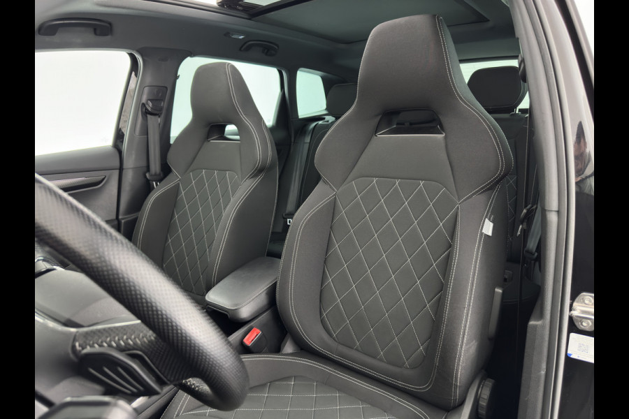 Škoda Karoq 1.5 TSI ACT Sportline Business (INCL-BTW) Aut. *PANO | DIGI-COCKPIT | FULL-LED | ADAPTIVE-CRUISE | HEATED-SPORTSEATS | TOPVIEW |  AMBIENTLIGHT | NAVI-FULLMAP | KEYLESS | DAB+ | TOWBAR | PRIVACYGLASS | 18''ALU*