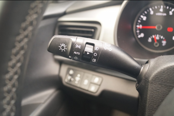 Kia Stonic 1.0 T-GDi MHEV DynamicLine -AIRCO-CARPLAY-CAM-