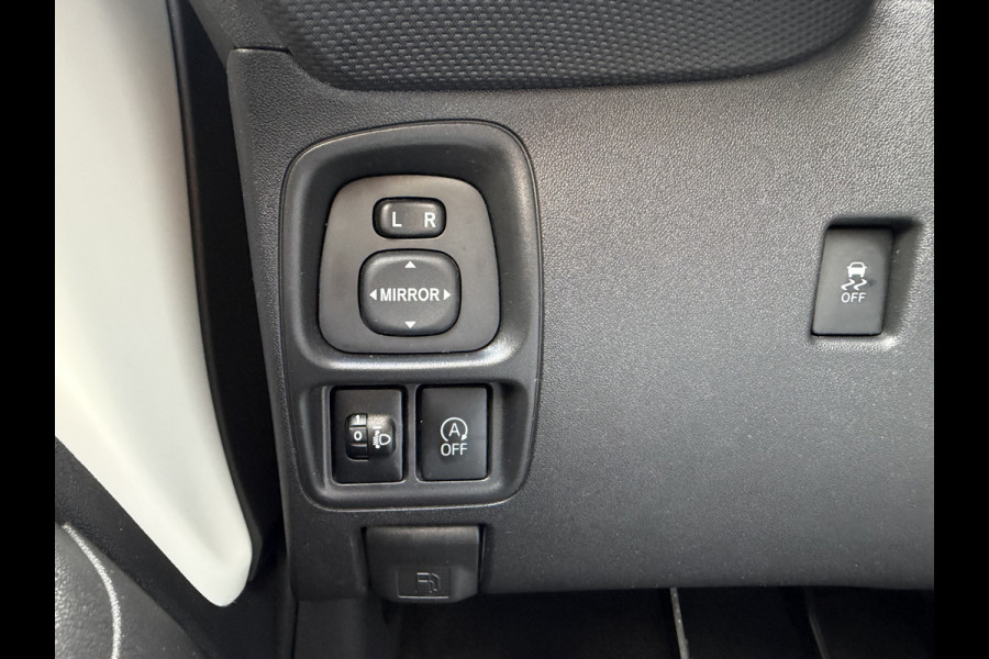 Citroën C1 1.0 VTi Shine / Leder / Camera / Cruise Control / Stoelverwarming /