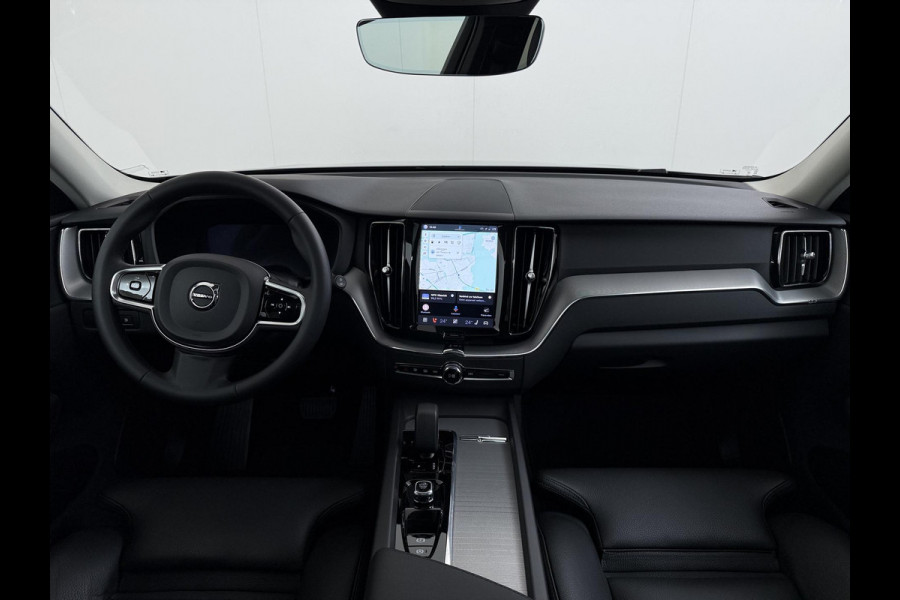 Volvo XC60 2.0 T6 Plug-in hybrid AWD R-Design BOMVOL!! | 22K KM!! | STOEL+ACHTERBANK+ STUURVERWARMING | PANO | ELEK. TREKHAAK | ADAP. CRUISRE | MEM. STOELEN | ELEK. ACHTERKLEP | 12 MND BOVAG GARANTIE | DEALER ONDERHOUDEN |