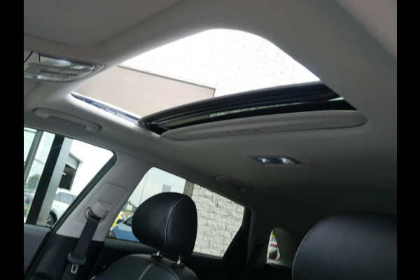 Kia e-Niro DynamicPlusLine 64 kWh | Cruise | Clima | Carplay | Keyless | Schuif-kanteldak | Stoel-stuurverwarming | Navi |
