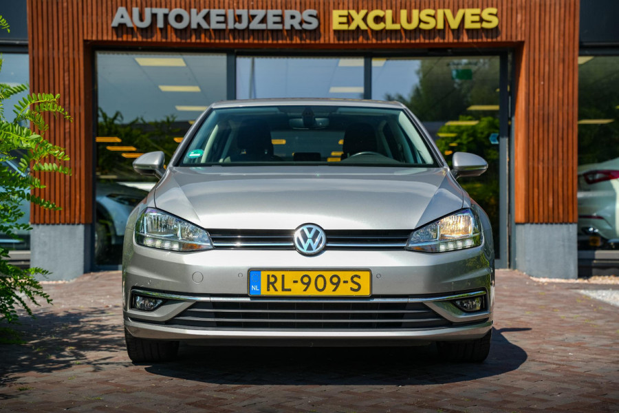 Volkswagen Golf 1.0 TSI Comfortline Adaptive Cruise DAB+ PDC Navigatie Climate Control AUTOMAAT!