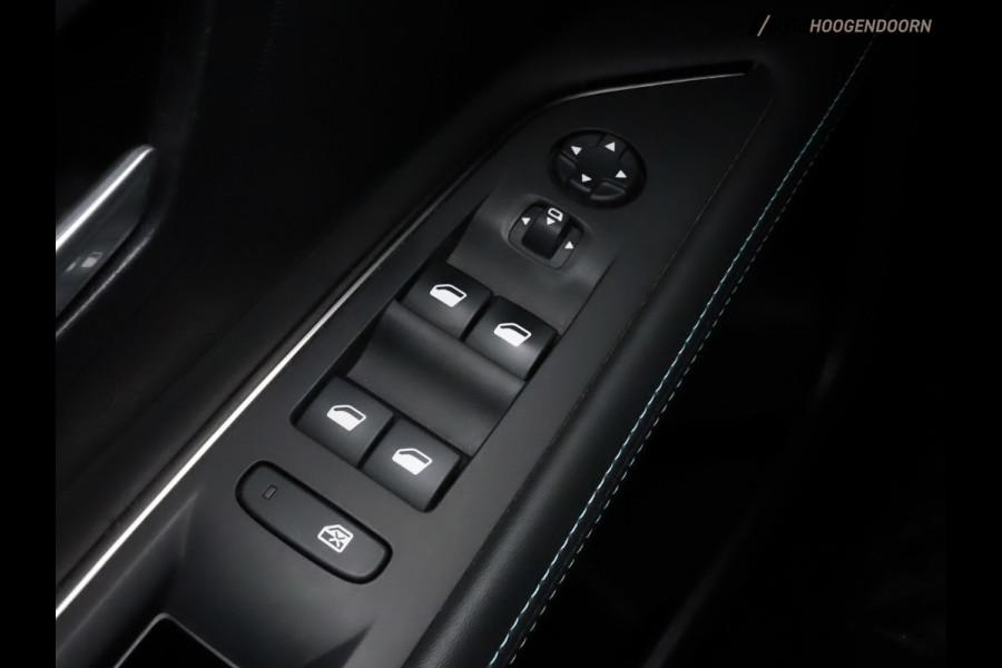 Peugeot 3008 1.2 PureTech Allure (APPLE CARPLAY,DODEHOEK,ACHTERUITRIJCAMERA,LANE ASSIST,ADAPTIVE CRUISE,CLIMATE,DIGITAAL DISPLAY)