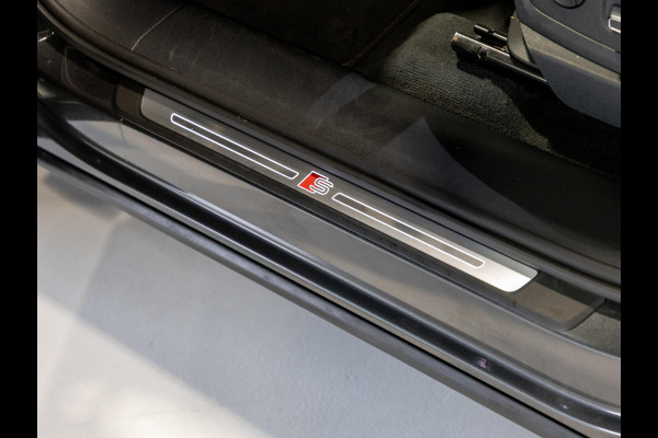 Audi e-tron S quattro 95 kWh SOH 89% / 503pk / NAP / Panorama dak / Rondomzicht camera / Kuipstoelen /