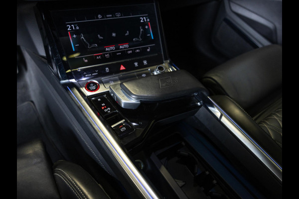 Audi e-tron S quattro 95 kWh SOH 89% / 503pk / NAP / Panorama dak / Rondomzicht camera / Kuipstoelen /