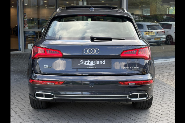 Audi Q5 55 TFSI e quattro S line 367pk  | VOL! | Panoramadak | Trekhaak wegklapbaar | Matrix LED | 360 graden camera | Geheugenstoel | Luchtvering | Head up Display | Stoelverwarming | Virtual cockpit | Adaptive cruise control | Massagestoel