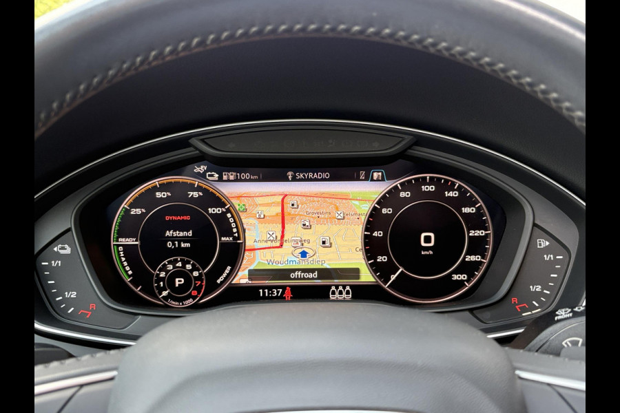 Audi Q5 55 TFSI e quattro S line 367pk  | VOL! | Panoramadak | Trekhaak wegklapbaar | Matrix LED | 360 graden camera | Geheugenstoel | Luchtvering | Head up Display | Stoelverwarming | Virtual cockpit | Adaptive cruise control | Massagestoel