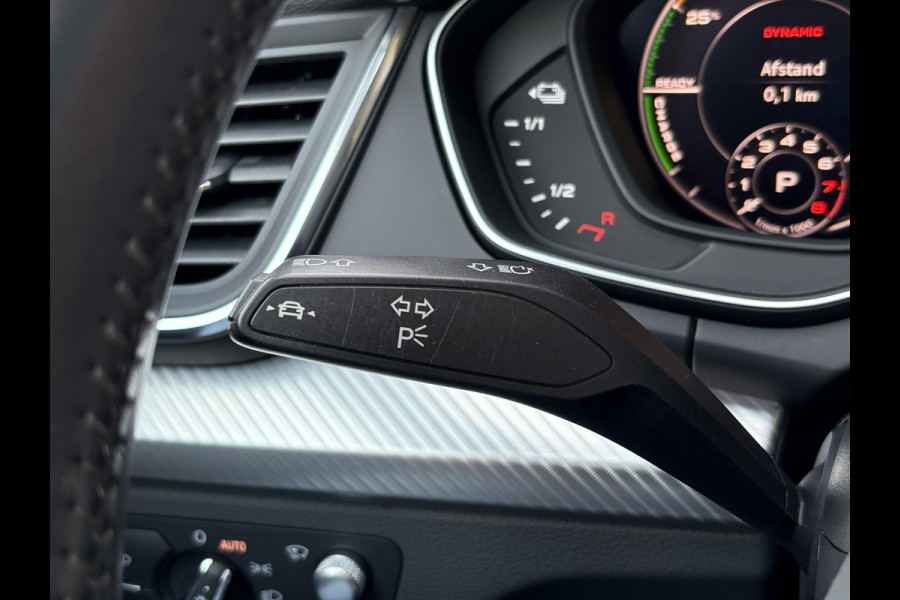 Audi Q5 55 TFSI e quattro S line 367pk  | VOL! | Panoramadak | Trekhaak wegklapbaar | Matrix LED | 360 graden camera | Geheugenstoel | Luchtvering | Head up Display | Stoelverwarming | Virtual cockpit | Adaptive cruise control | Massagestoel