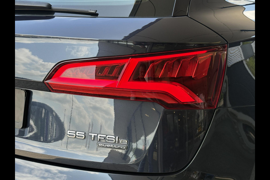 Audi Q5 55 TFSI e quattro S line 367pk  | VOL! | Panoramadak | Trekhaak wegklapbaar | Matrix LED | 360 graden camera | Geheugenstoel | Luchtvering | Head up Display | Stoelverwarming | Virtual cockpit | Adaptive cruise control | Massagestoel