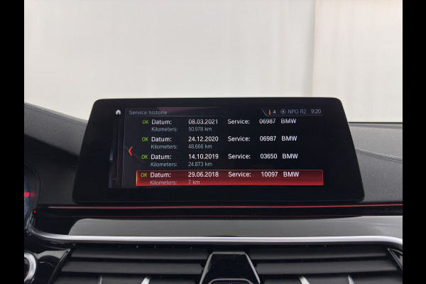 BMW 6 Serie Gran Turismo 640i xDrive M-Sportpack High Executive Aut. *PANO | LEATHER | BOWERS&WILKINS | BLINDSPOT | MEMORY-PACK | NIGHTVISION | TOPVIEW | DIGI-COCKPIT | HEATED-COMFORTSEATS | HEAD-UP | ADAPTIVE-CRUISE | KEYLESS | TOWBAR | SOFTCLOSE | 20''A