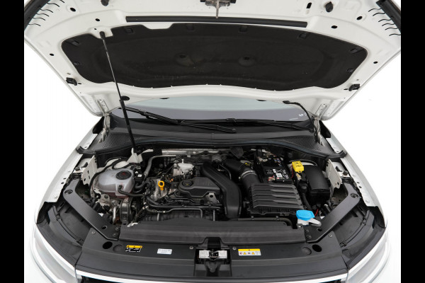 Volkswagen Tiguan 1.5 TSI Life Business Mild-Hybrid (INCL-BTW) Aut. *FULL-LED | ERGONOMIC-SPORTSEATS | KEYLESS | DAB | CARPLAY | ADAPTIVE-CRUISE | PRIVACY-GLASS | NAVI-FULLMAP | DIGI-COCKPIT | SHIFTPADDLES | ECC | HEATED-SEATS | PDC | TOWBAR |