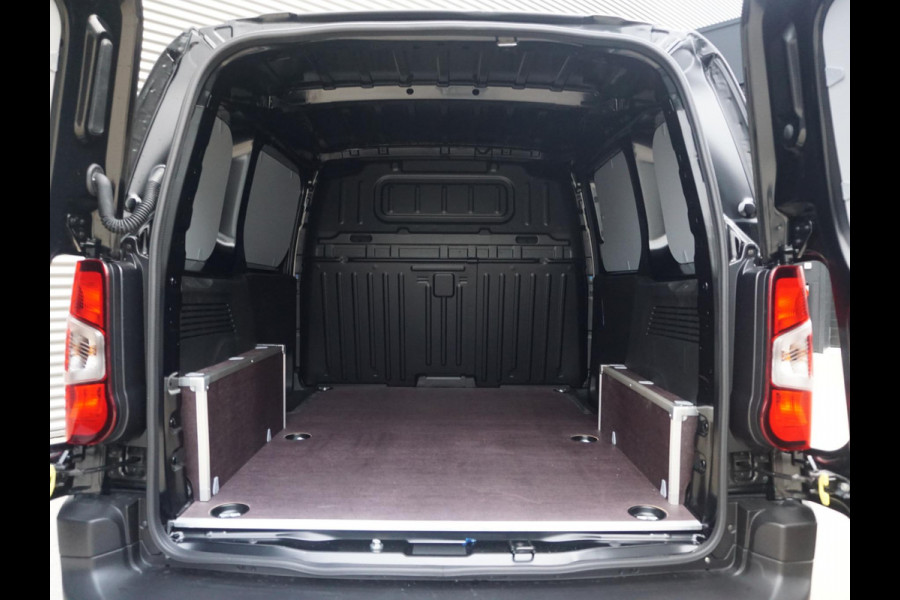 Opel Combo Electric L1 50kWh | camera | Apple Carplay/Android Auto  | laadruimtebetimmering  | Comfort stoelen | rijklaarprijs