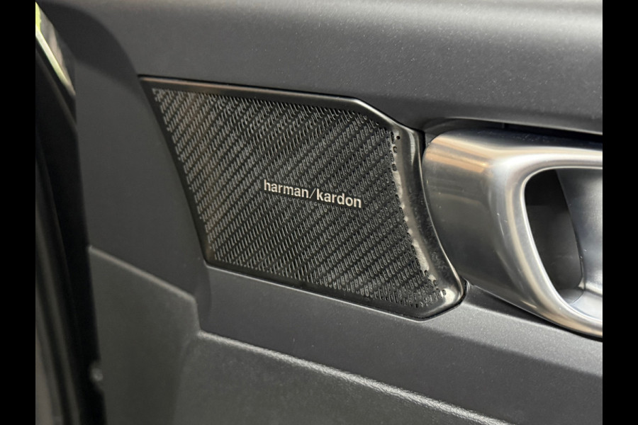 Volvo XC40 Recharge P8 AWD R-Design | Pano | Harman Kardon | BLIS | IntelliSafe Pro | Google | Keyless | Warmtepomp | NAP