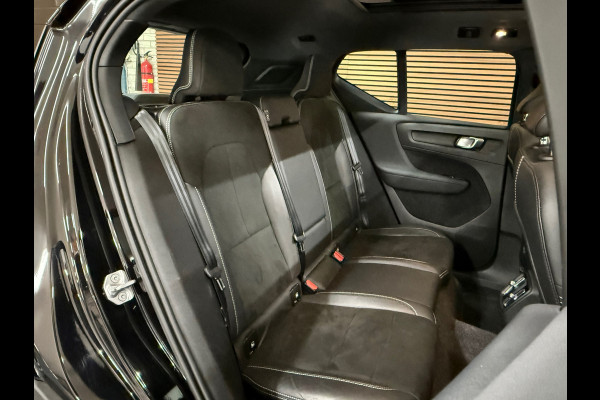Volvo XC40 Recharge P8 AWD R-Design | Pano | Harman Kardon | BLIS | IntelliSafe Pro | Google | Keyless | Warmtepomp | NAP