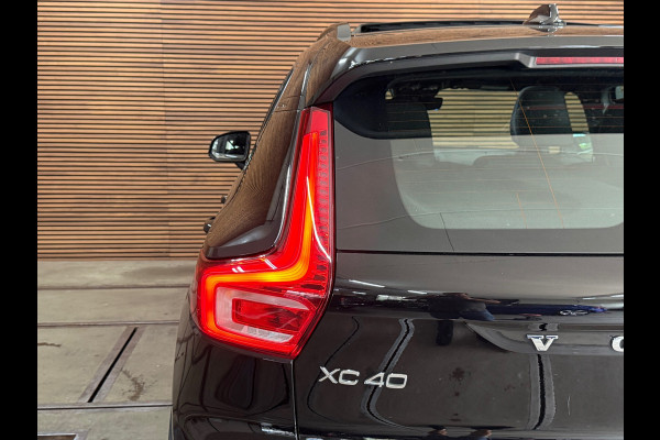 Volvo XC40 Recharge P8 AWD R-Design | Pano | Harman Kardon | BLIS | IntelliSafe Pro | Google | Keyless | Warmtepomp | NAP