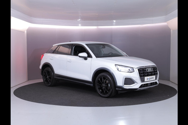 Audi Q2 35 TFSI Business Edition 150 pk S-tronic | Navigatie | Parkeersensoren | Achteruitrijcamera | Cruise control | LED koplampen | Stoelverwarming |