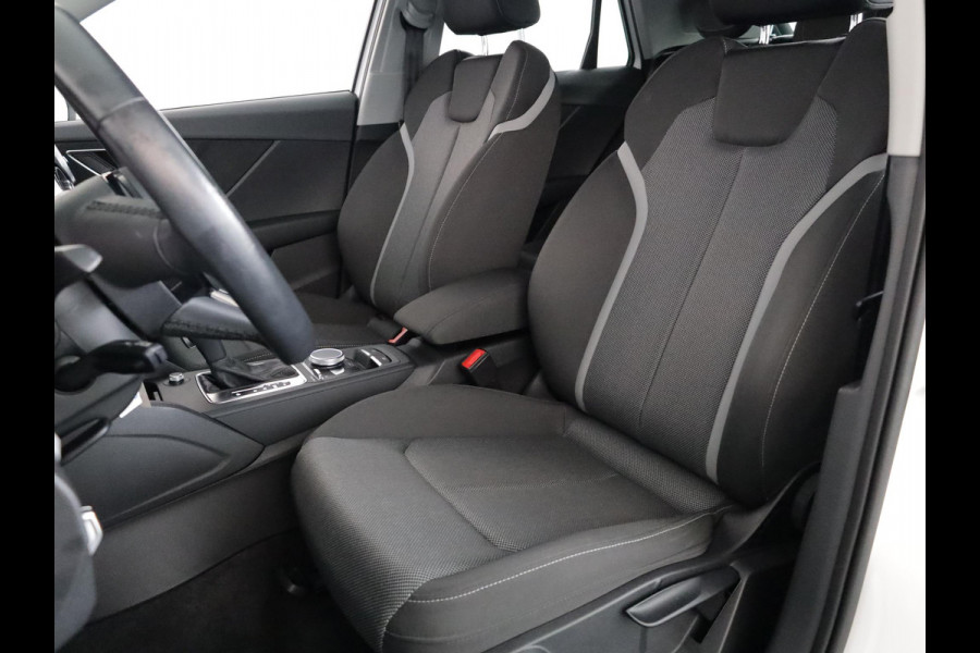 Audi Q2 35 TFSI Business Edition 150 pk S-tronic | Navigatie | Parkeersensoren | Achteruitrijcamera | Cruise control | LED koplampen | Stoelverwarming |