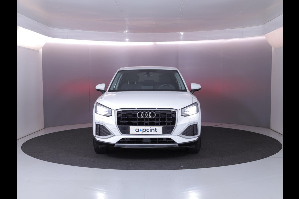 Audi Q2 35 TFSI Business Edition 150 pk S-tronic | Navigatie | Parkeersensoren | Achteruitrijcamera | Cruise control | LED koplampen | Stoelverwarming |