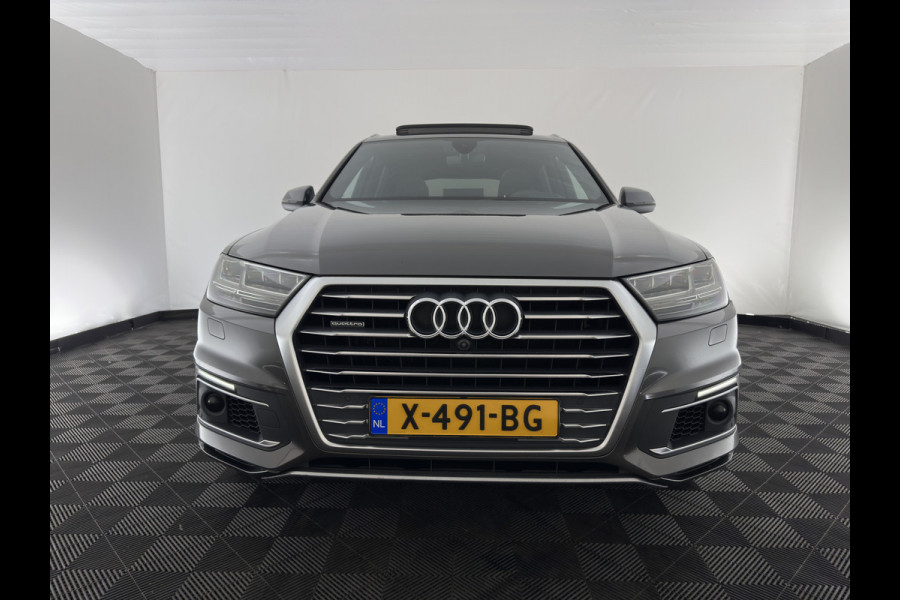 Audi Q7 3.0 TDI e-tron Quattro Sport (Plug-in) *PANO | LEATHER | FULL-LED | MEMORY-PACK | BOSE-AUDIO | CAMERA | DIGI-COCKPIT | HEATED-COMFORTSEATS | NAVI-FULLMAP | AIRSUSPENSION | PRIVACY-GLASS | SHIFTPADDLES | HEAD-UP | TOWBAR | 22''ALU*