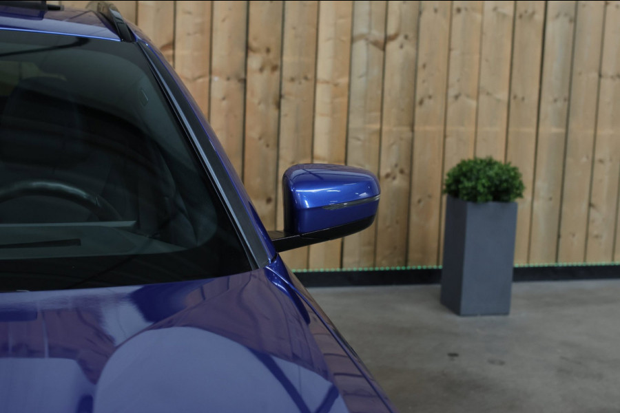 BMW 3 Serie Touring 320e M-Sport *Pano*H/K*340 look*360 Camera*Head-Up*