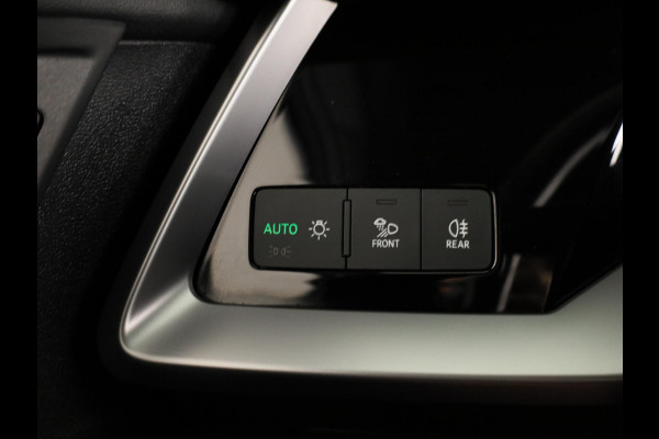 Audi A3 Limousine 30 TFSI S edition 110 pk S-tronic | Verlengde garantie | Navigatie | Parkeersensoren achter | S-Line |