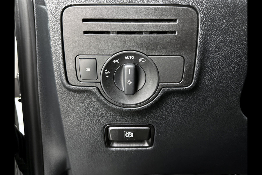Mercedes-Benz eVito Extra Lang 66 kWh DC 5 persoons 266km WLTP Schuifdeur L+R Camera Navigatie Camera Dubbele cabine