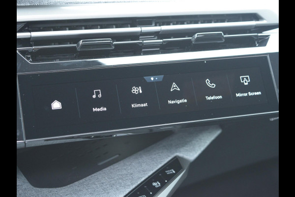 Peugeot E-3008 GT Long Range 230 97 kWh Warmtepomp l 360 vision & Drive Assist Pack l Panoramisch schuifdak Pack