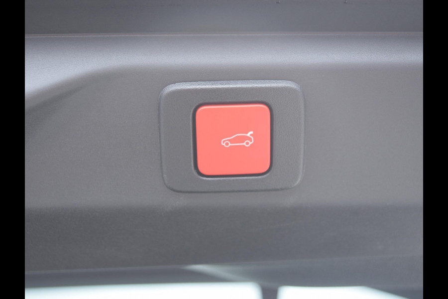 Peugeot E-3008 GT Long Range 230 97 kWh Warmtepomp l 360 vision & Drive Assist Pack l Panoramisch schuifdak Pack