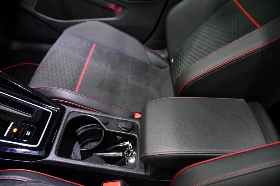 Volkswagen Golf 2.0 TSI GTI Clubsport*Panorama*Dynaudio*keyless*Cam