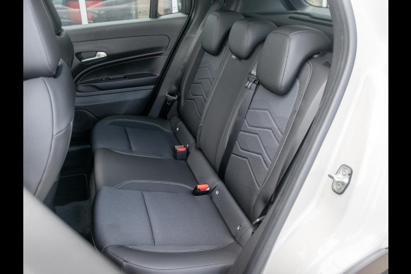 Jeep Avenger Black Edition 54 kWh | Winter Pack | Infotainment&Convenience Pack | Schuif/Kanteldak | Bicolore
