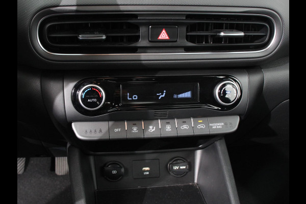Hyundai Kona 1.0 T-GDI Comfort Climate control Camera Cruise control Parkeersensoren LED Keyless Navigatie Apple Carplay/ Android Auto Lichtmetalen Velgen