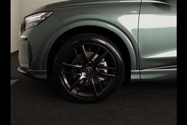 Audi Q4 e-tron S edition quattro performance 82 kWh 340pk | Panoramadak | 1 inch Lichtmetalen velgen | Akoestisch glas | Head up Display | Elek.verst.best.stoel geheugen | Lederen bekleding